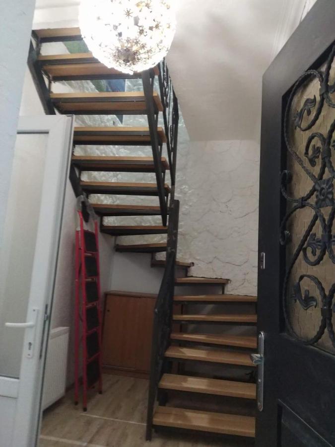 4 Chocolate Apartments In Old 第比利斯 外观 照片